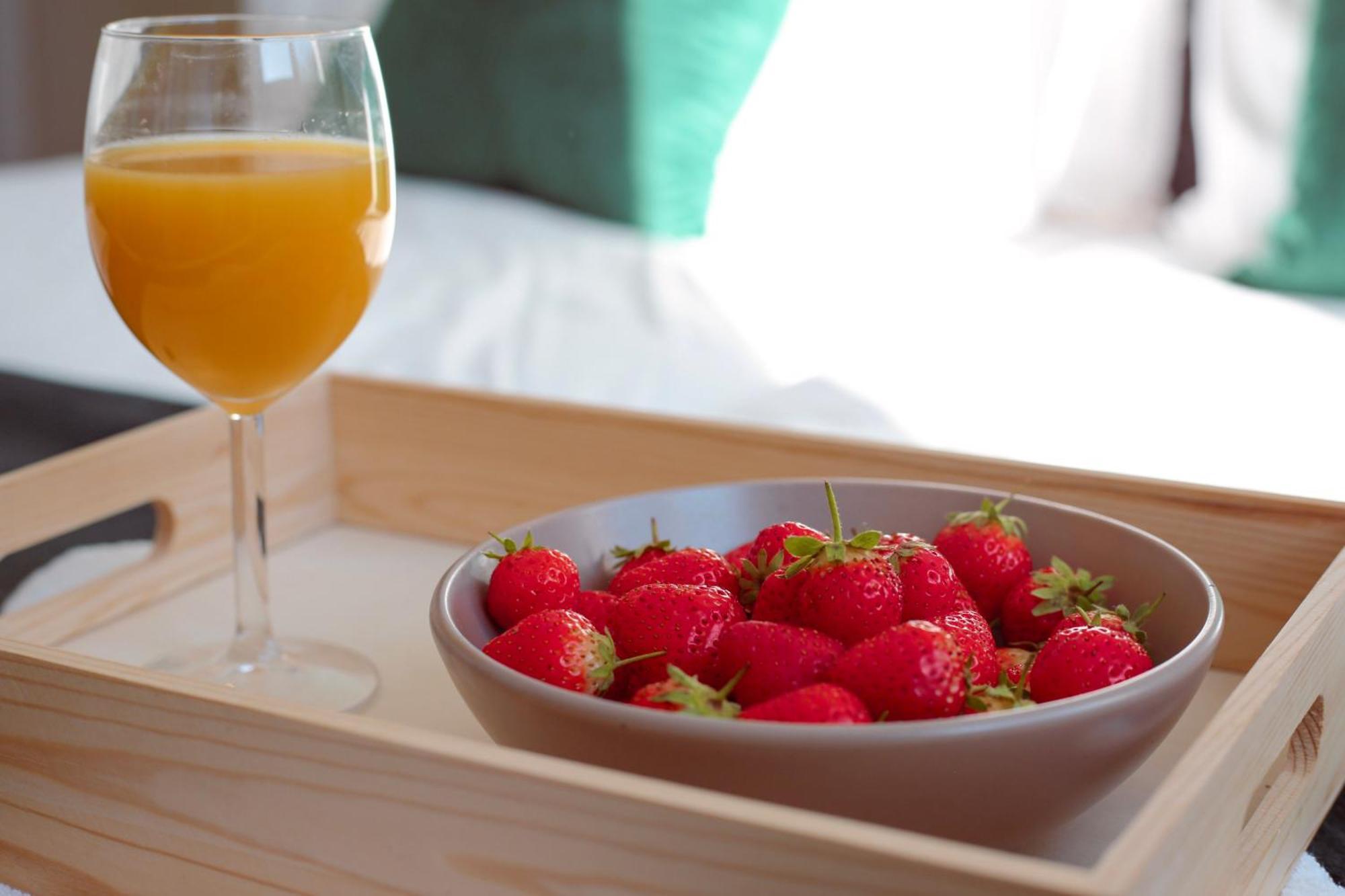 Three Bedroom House By Peacegrove Homes Short Lets & Serviced Accommodation Brighton With Free Wifi & Pet Friendly 외부 사진